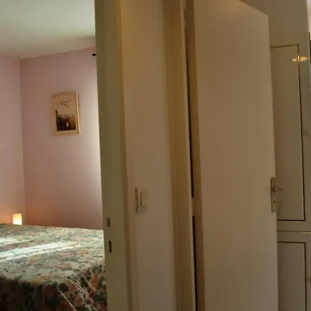 Biarritz, 2 Pieces, 4 Personnes - Fr-1-248-21 * Biarritz
